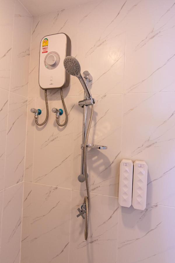 Matini Premium @ Klong 1 Hotell Thanyaburi Exteriör bild